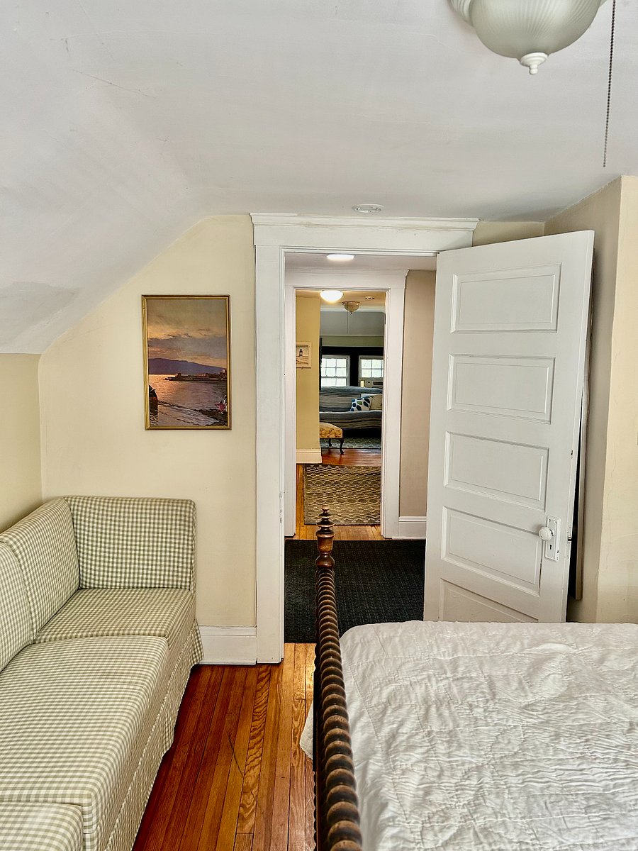 Furnished Finder property 596549_1 photo 5