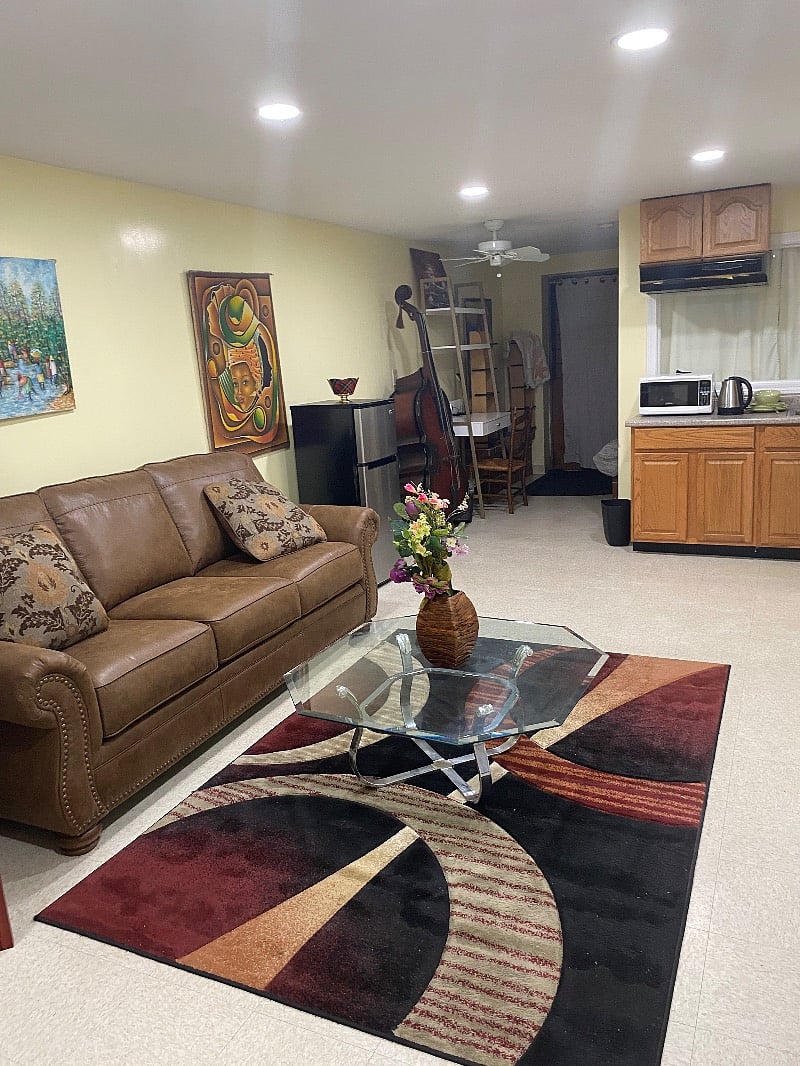 Furnished Finder property 596576_1 photo 3