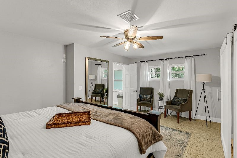 Furnished Finder property 596596_1 photo 8