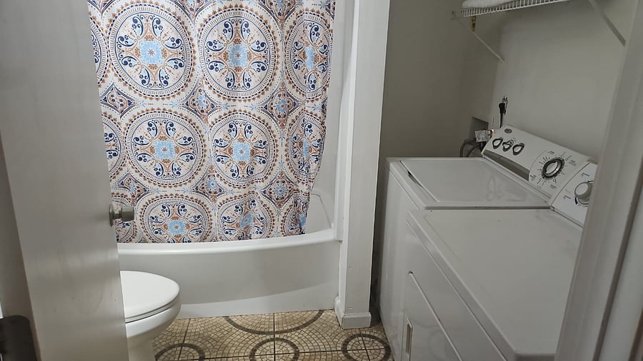 Furnished Finder property 596620_1 photo 16