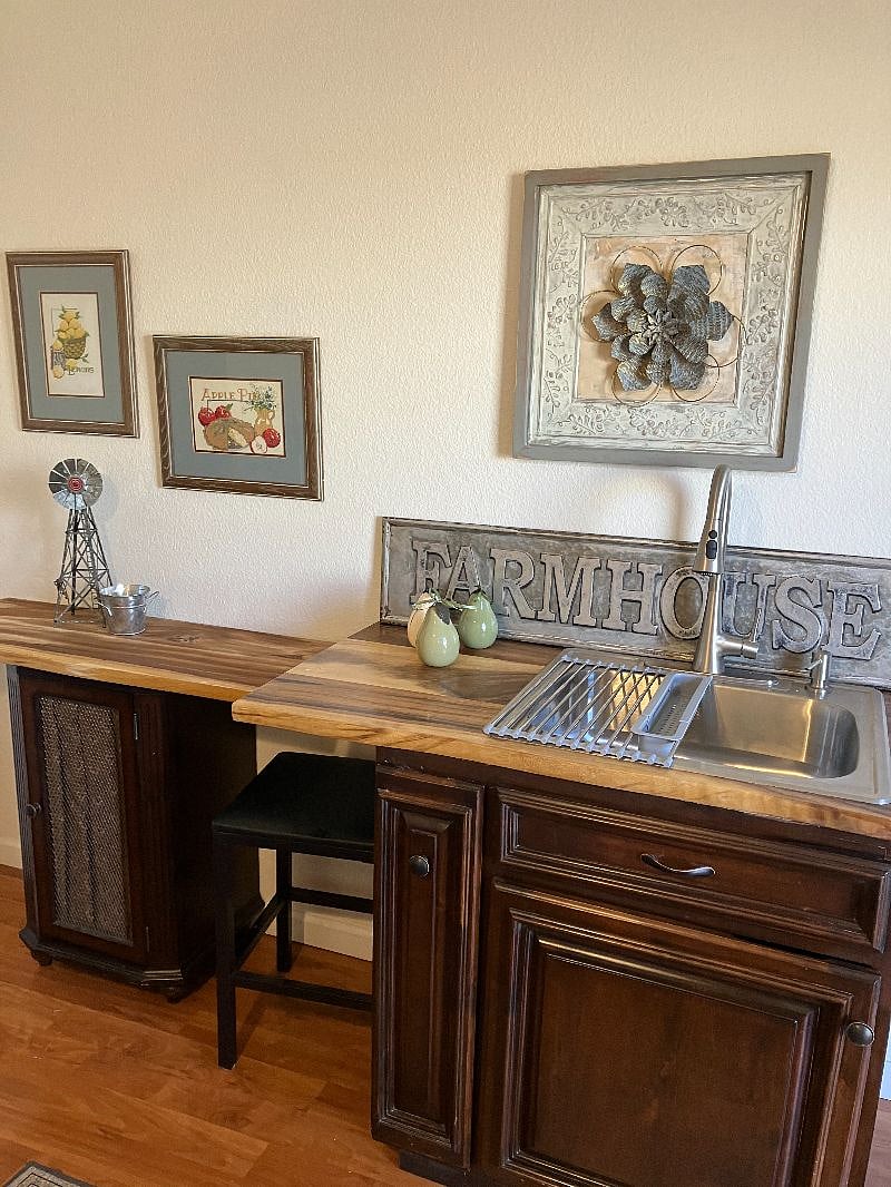 Furnished Finder property 596670_1 photo 6
