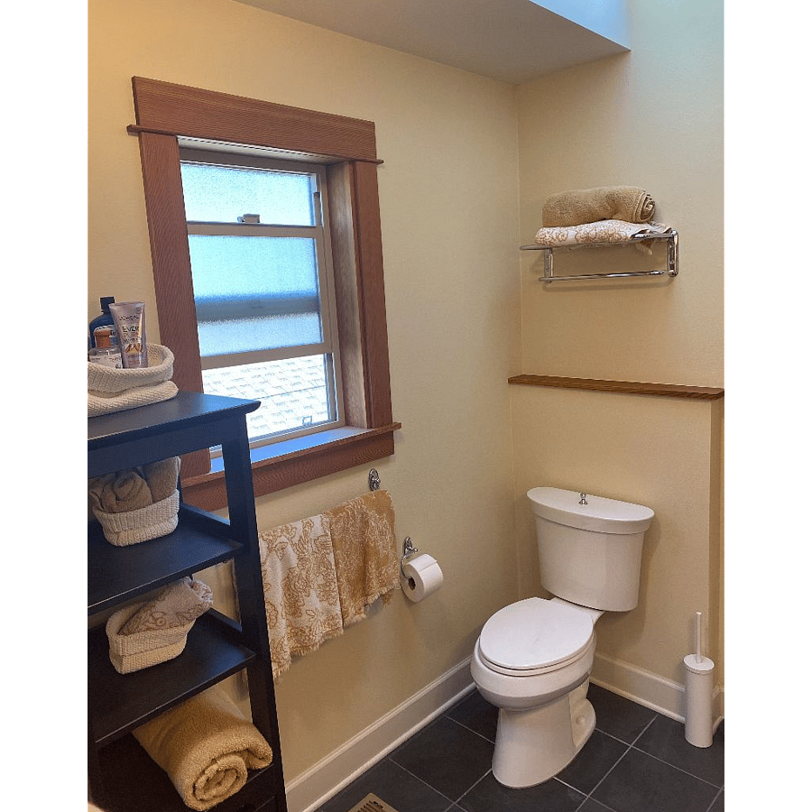 Upstairs bathroom
