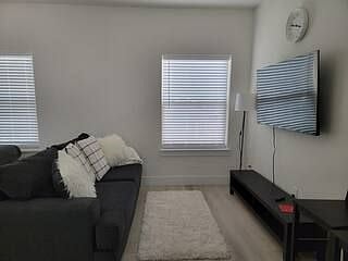 Furnished Finder property 596704_2 photo 10