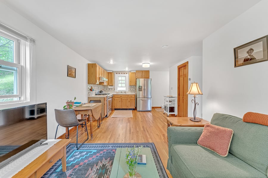 Furnished Finder property 596729_1 photo 5