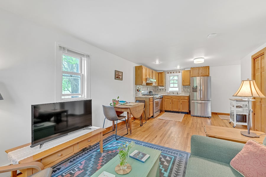 Furnished Finder property 596729_1 photo 6
