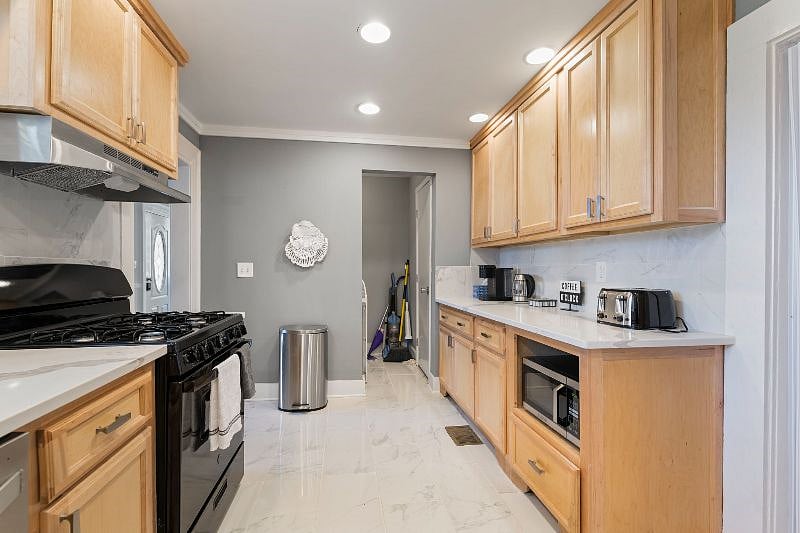 Furnished Finder property 596751_1 photo 7