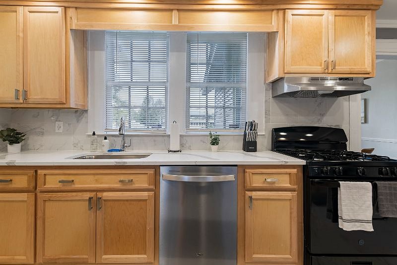 Furnished Finder property 596751_1 photo 8