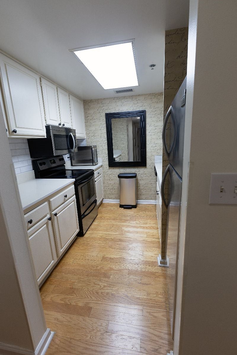 Furnished Finder property 596754_1 photo 11