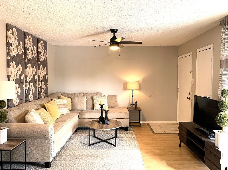 Furnished Finder property 596795_1 photo 3