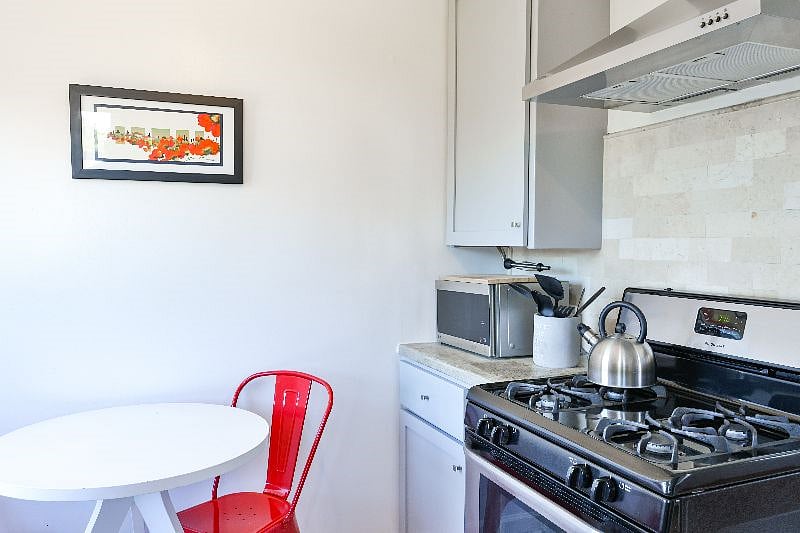 Furnished Finder property 596810_1 photo 4