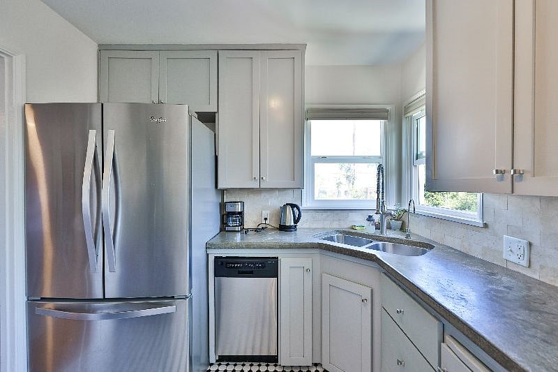 Furnished Finder property 596810_1 photo 9