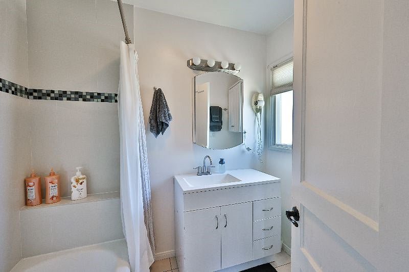 Furnished Finder property 596810_1 photo 16