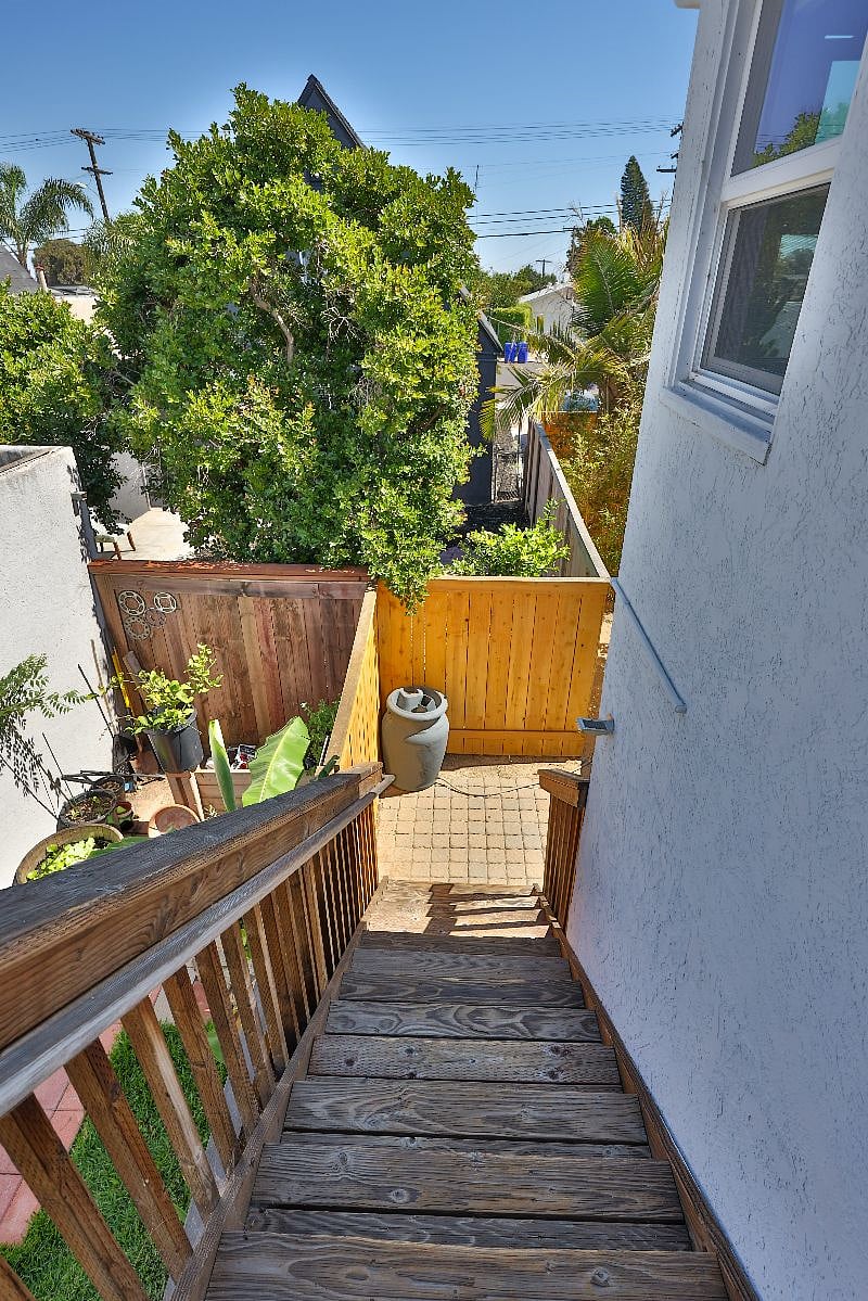 Furnished Finder property 596810_1 photo 26