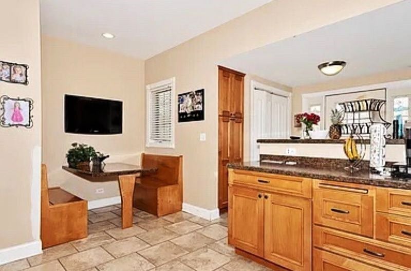 Furnished Finder property 596827_1 photo 3