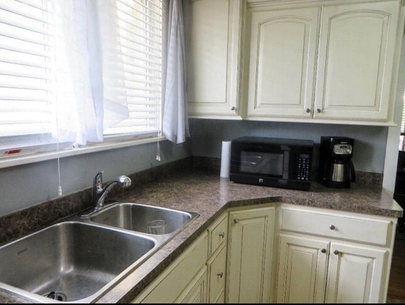 Furnished Finder property 596845_1 photo 3