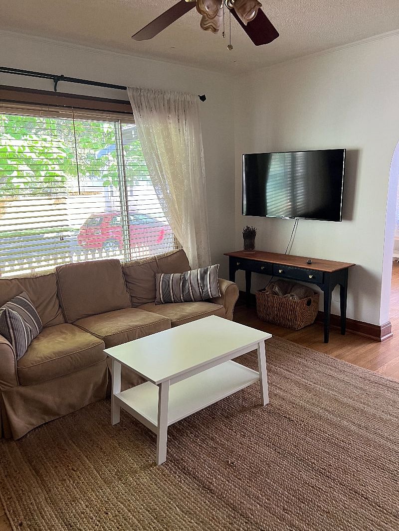 Furnished Finder property 596845_1 photo 11