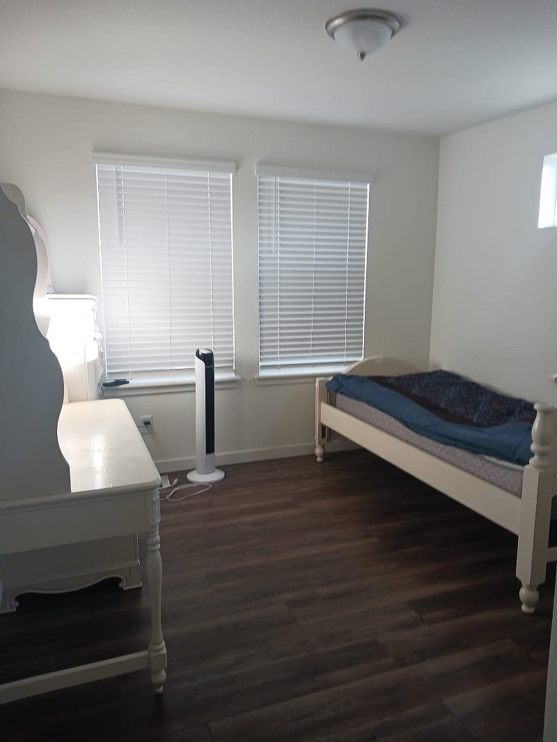 Furnished Finder property 596850_1 photo 1