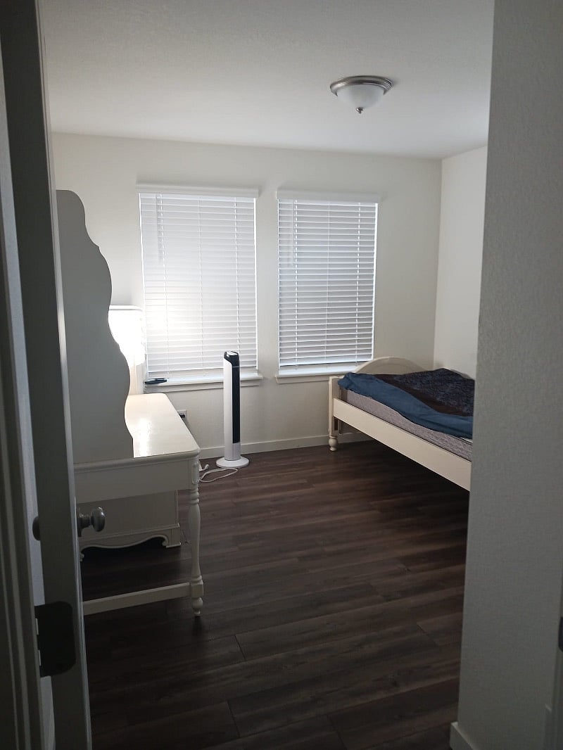 Furnished Finder property 596850_1 photo 3