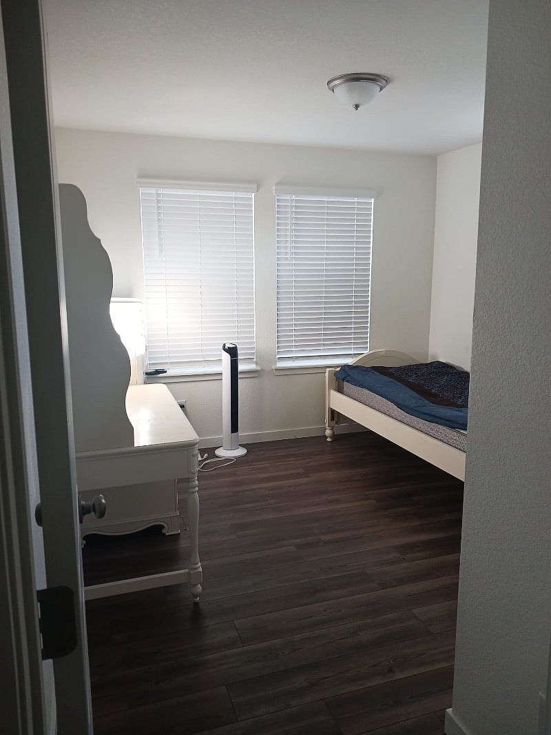 Furnished Finder property 596850_1 photo 4