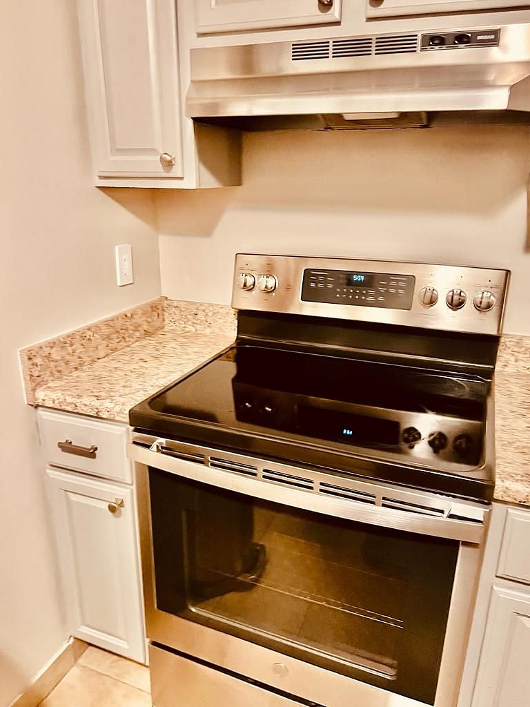 Furnished Finder property 596874_1 photo 30