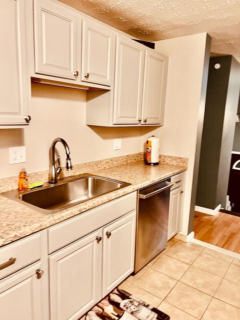 Furnished Finder property 596874_1 photo 28