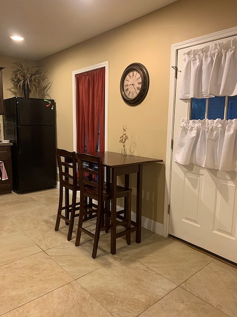 Furnished Finder property 596875_2 photo 9