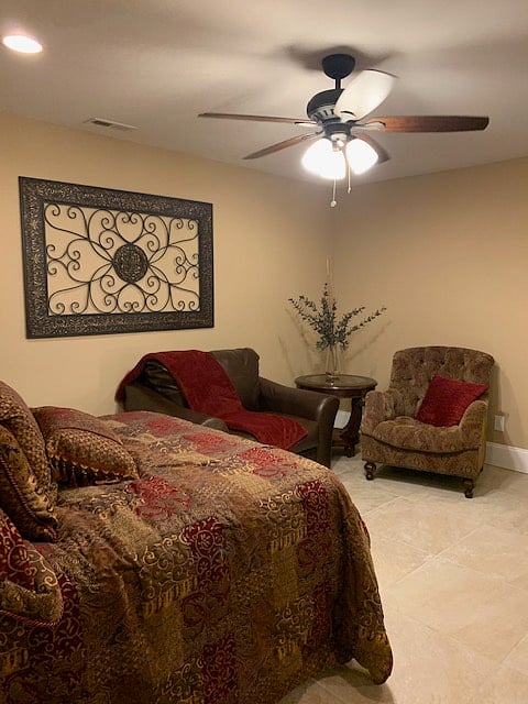 Furnished Finder property 596875_2 photo 14