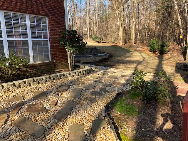 walking path to studio apartment