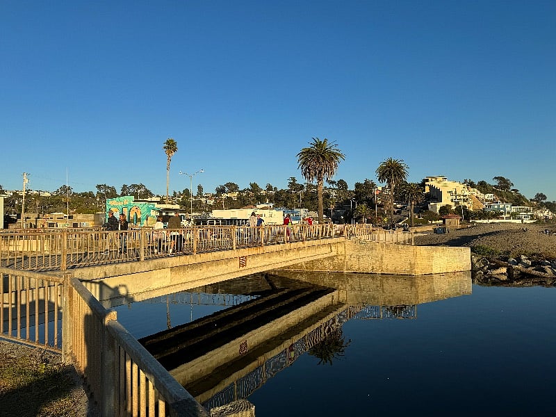 Rio Esplanade - Restaurants, Deli & Beach Access