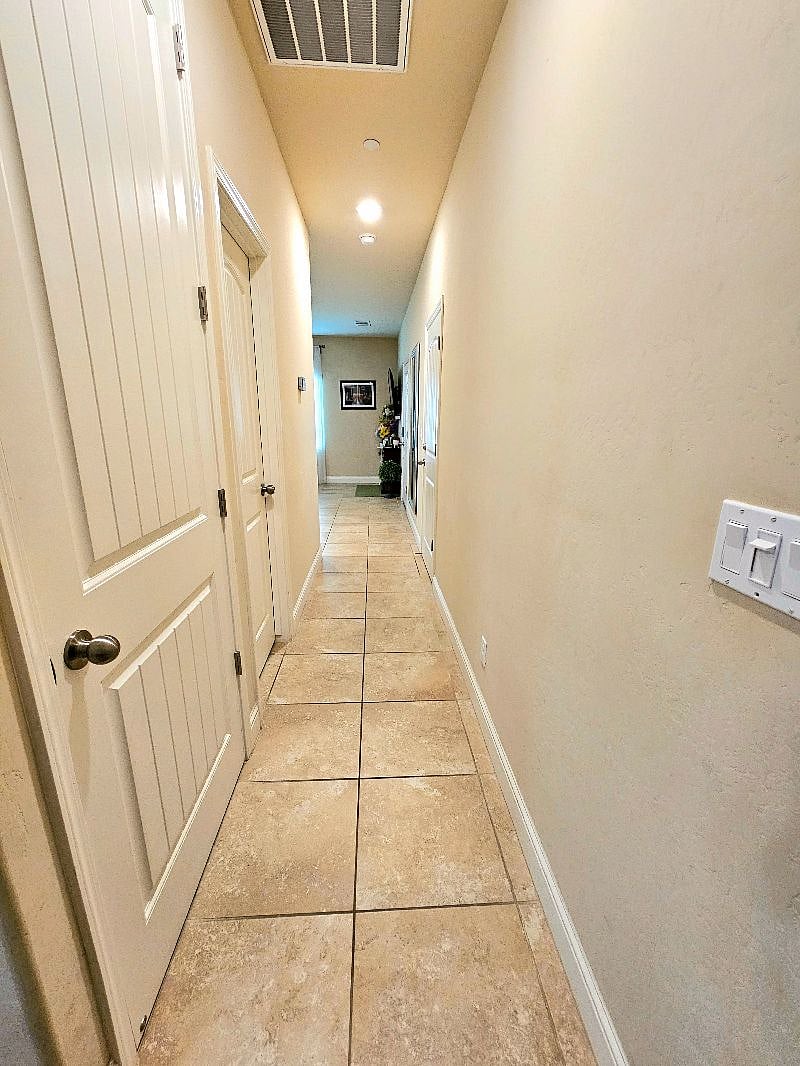 Furnished Finder property 596924_1 photo 10