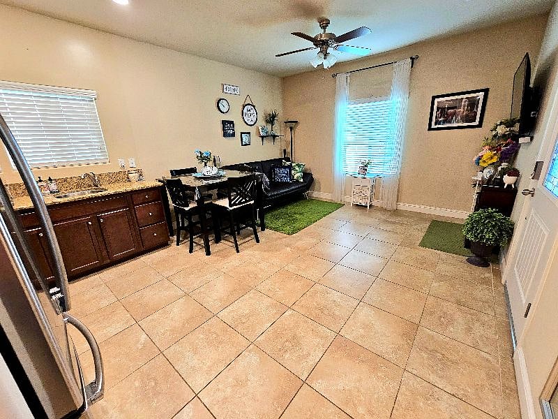 Furnished Finder property 596924_1 photo 6