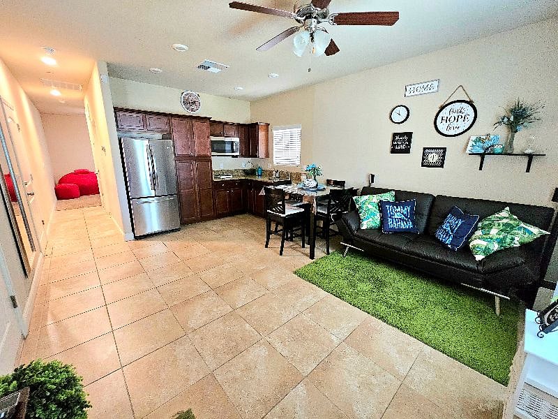 Furnished Finder property 596924_1 photo 9
