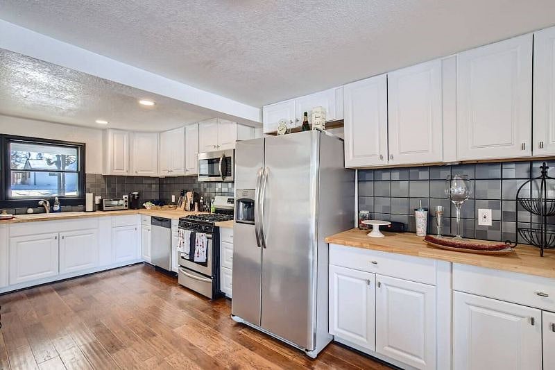 Furnished Finder property 596930_1 photo 7