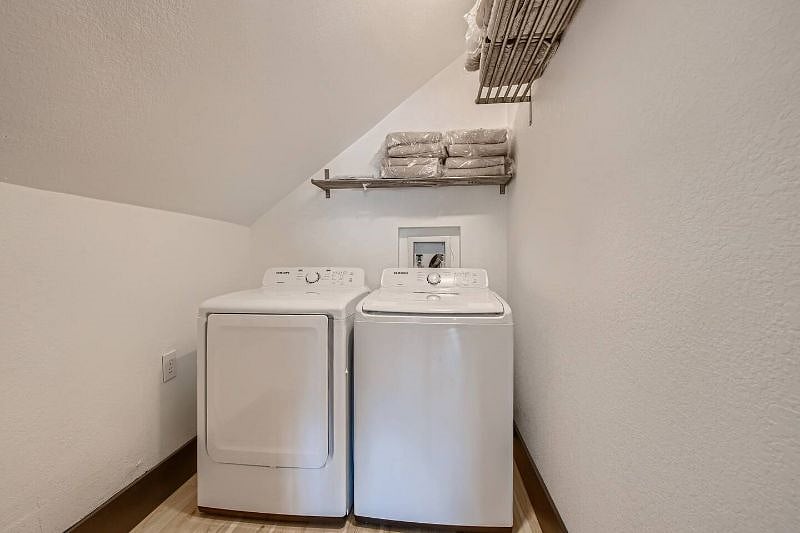 Furnished Finder property 596930_1 photo 20