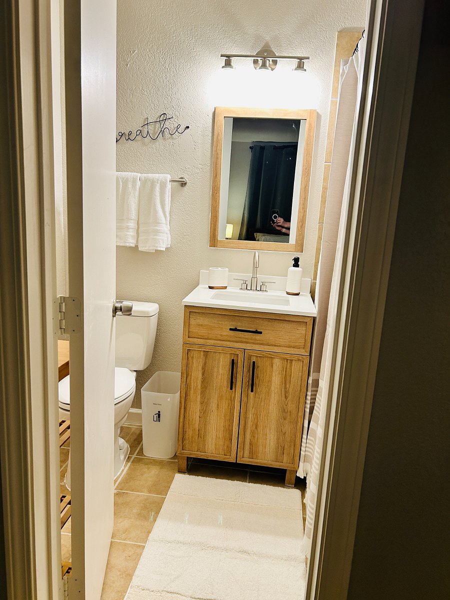 Furnished Finder property 596949_6 photo 12