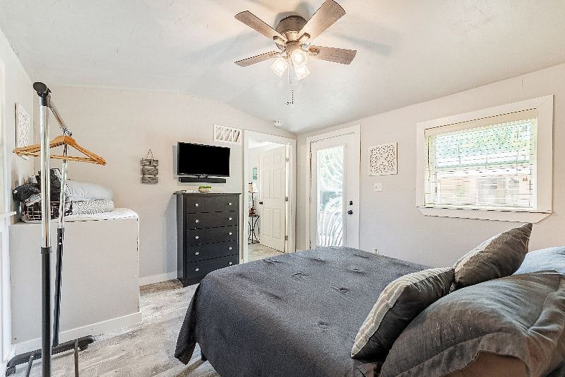 Furnished Finder property 596956_1 photo 7
