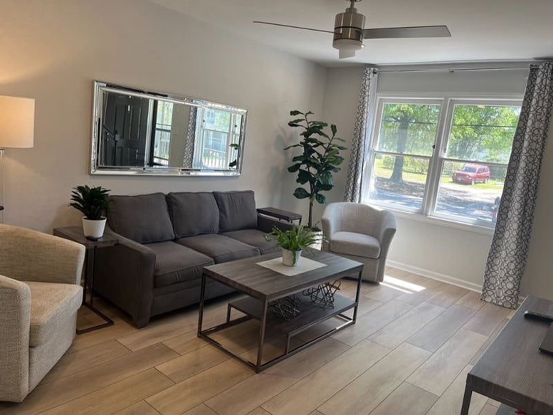 Furnished Finder property 597017_1 photo 11