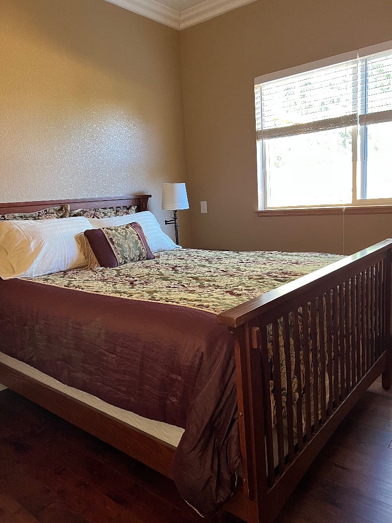 Furnished Finder property 597022_1 photo 9