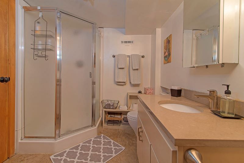 Furnished Finder property 597025_1 photo 8