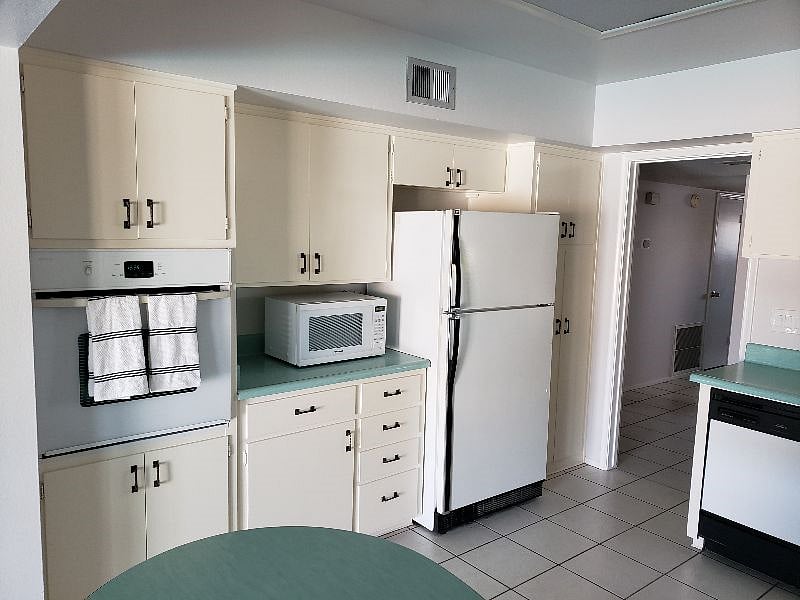 Furnished Finder property 597027_1 photo 4