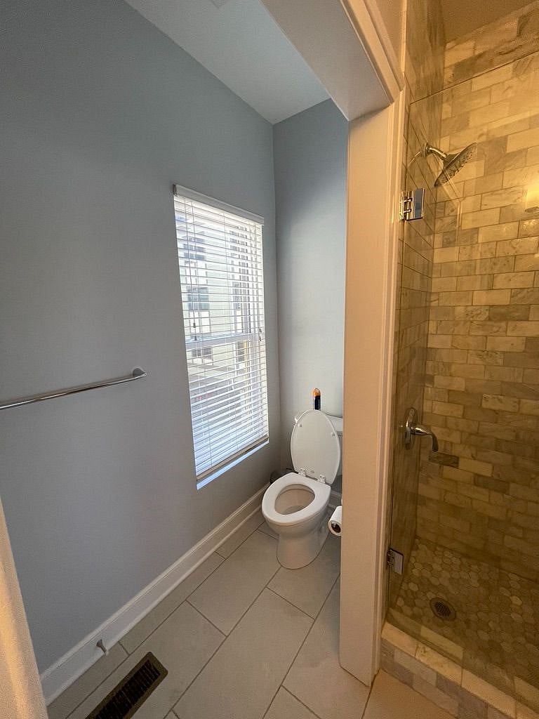 Furnished Finder property 597032_1 photo 15