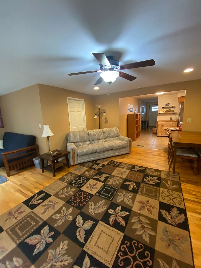 Furnished Finder property 597069_2 photo 13