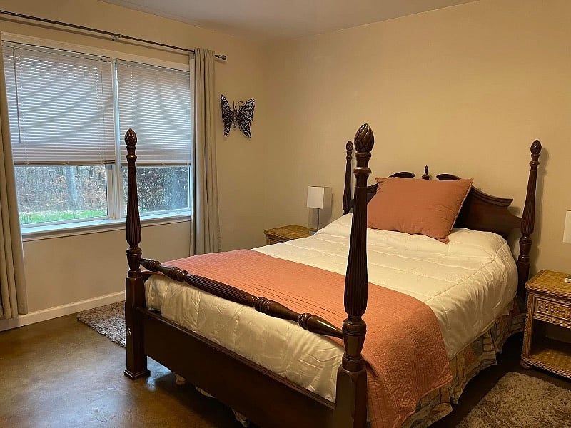 Furnished Finder property 597102_1 photo 8