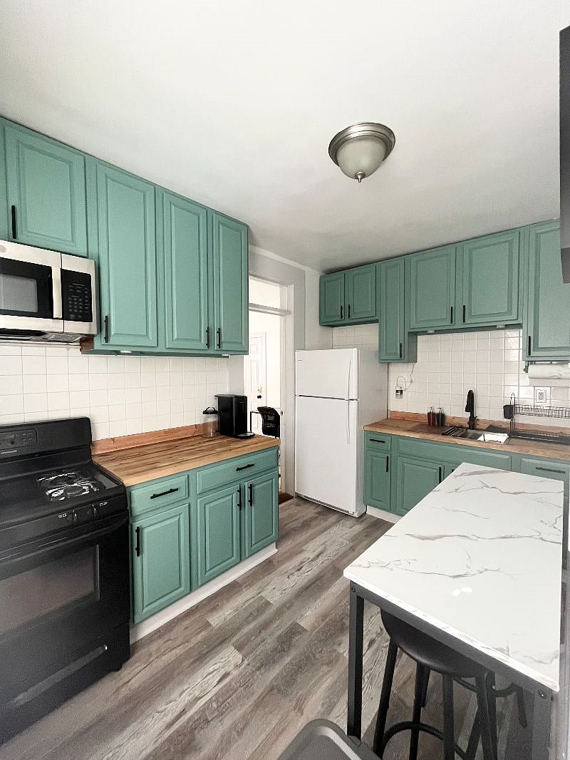 Furnished Finder property 597104_1 photo 6