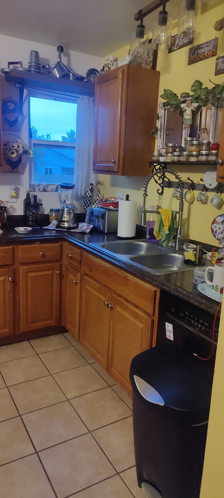 Furnished Finder property 597124_1 photo 9