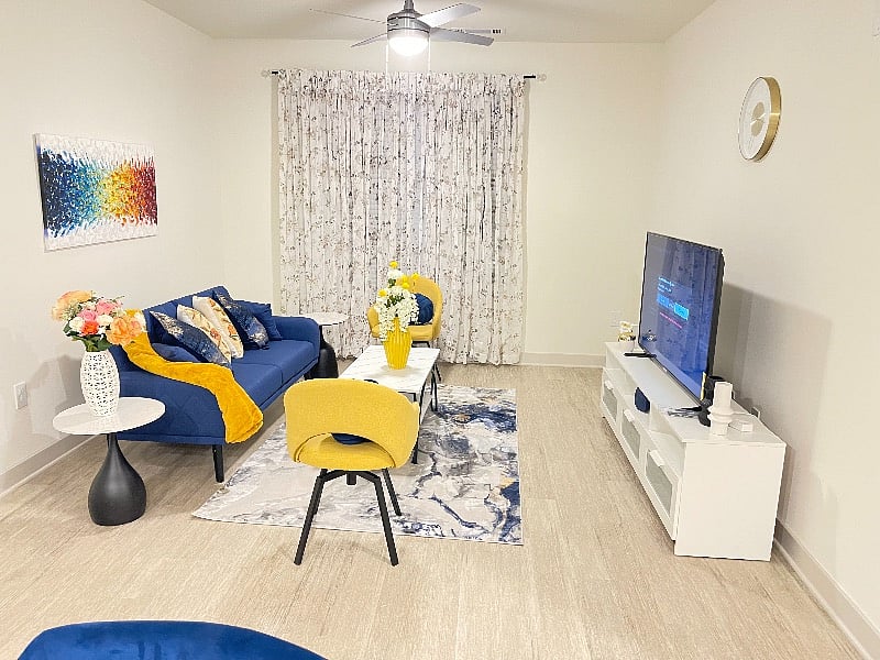 Furnished Finder property 597152_1 photo 3