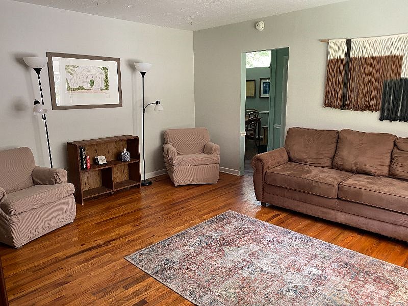 Furnished Finder property 597171_1 photo 4