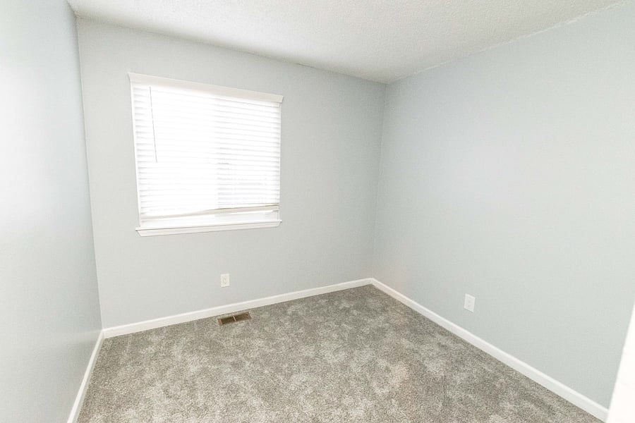 Bedroom 3/ storage/workout and office space