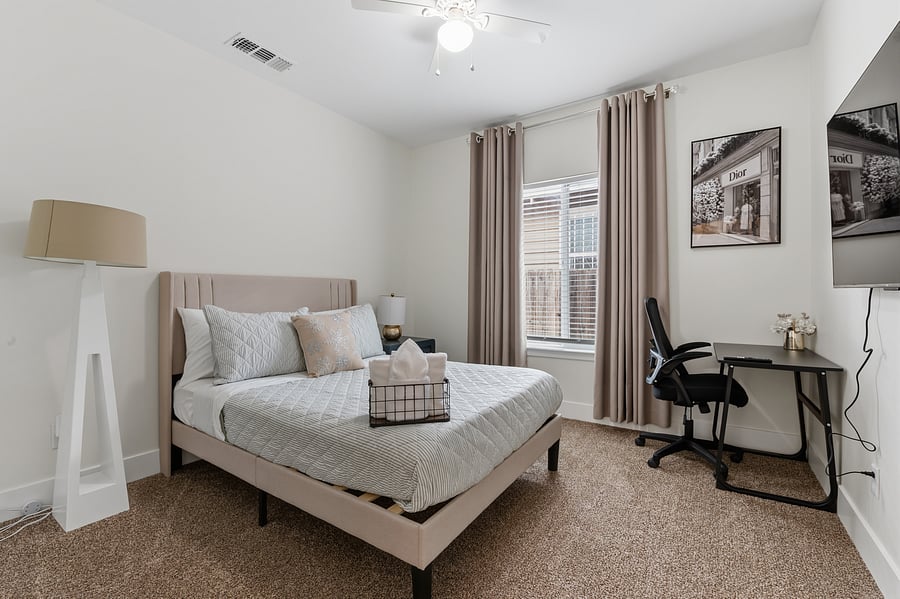 Furnished Finder property 597223_3 photo 16