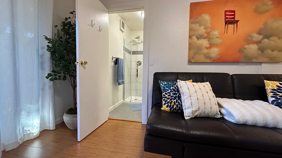 Furnished Finder property 597239_1 photo 3